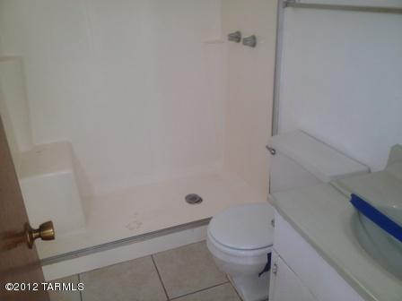 7672 E Apple Tree Dr, Tucson, AZ 85730 photo 8