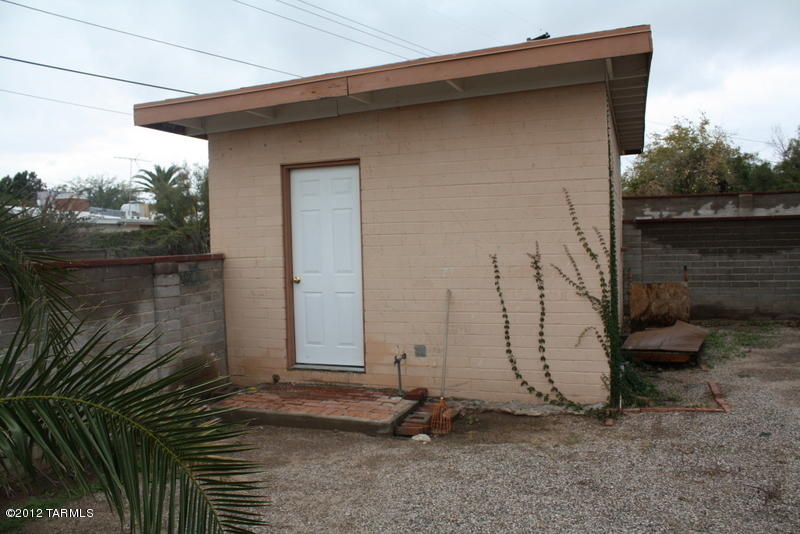 5730 E 8th St, Tucson, AZ 85711 photo 13