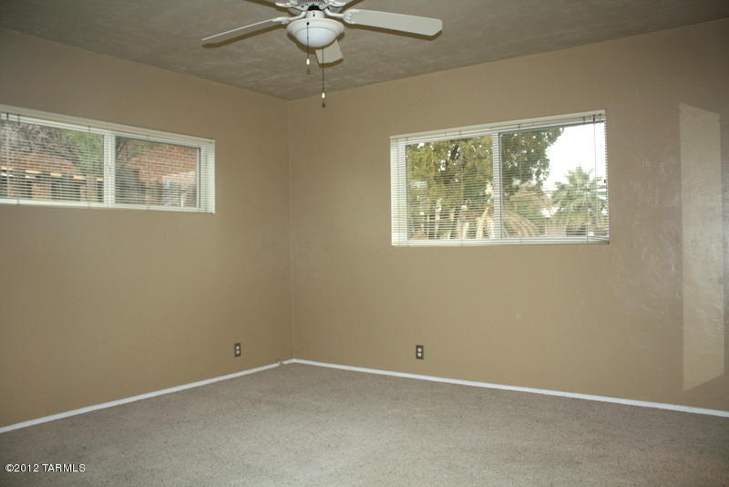 5730 E 8th St, Tucson, AZ 85711 photo 5