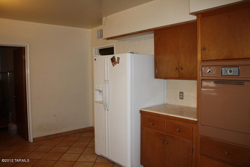 5730 E 8th St, Tucson, AZ 85711 photo 7