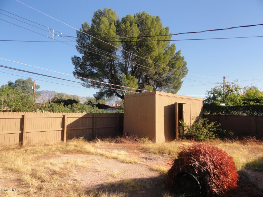 3857 Edison Pl, Tucson, AZ 85716 photo 13