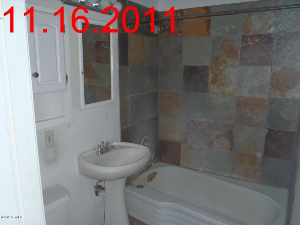 1542 Edison St, Tucson, AZ 85719 photo 5