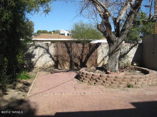 5033 E 18th St, Tucson, AZ 85711 photo 11