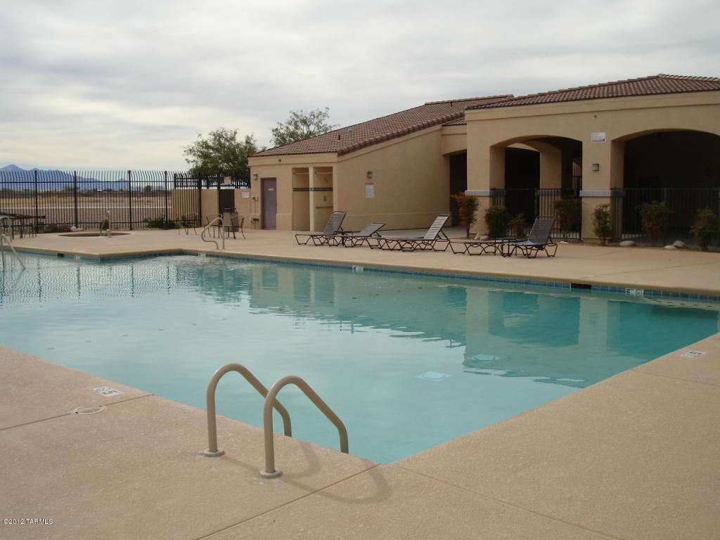 6587 E Splendid Ln, Tucson, AZ 85756 photo 15
