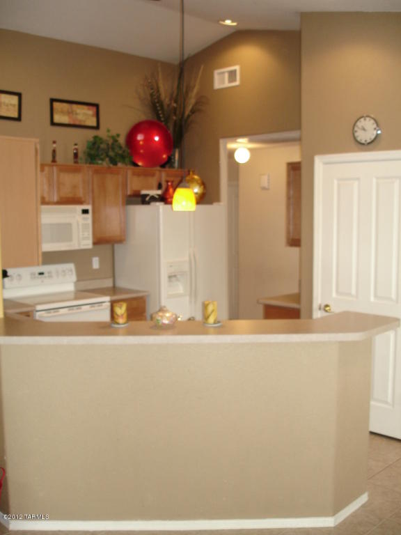 6587 E Splendid Ln, Tucson, AZ 85756 photo 6