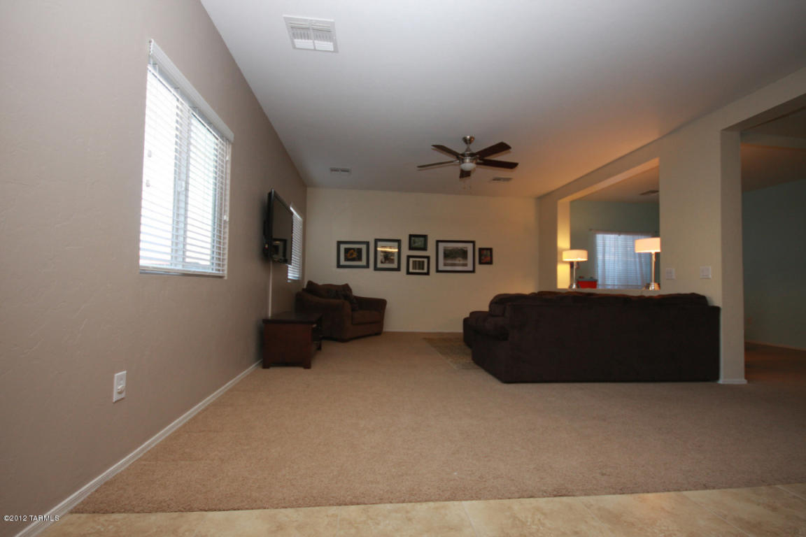 17092 S Mesa Shadows Dr, Vail, AZ 85641 photo 4
