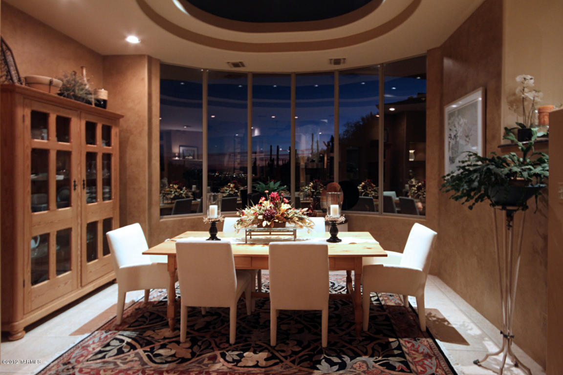 3632 E Windy Point Dr, Tucson, AZ 85718 photo 9