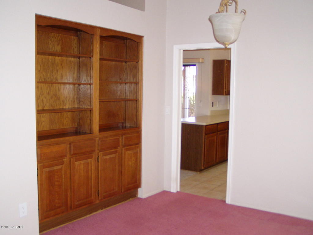 9174 N Eaglestone Loop, Tucson, AZ 85742 photo 8