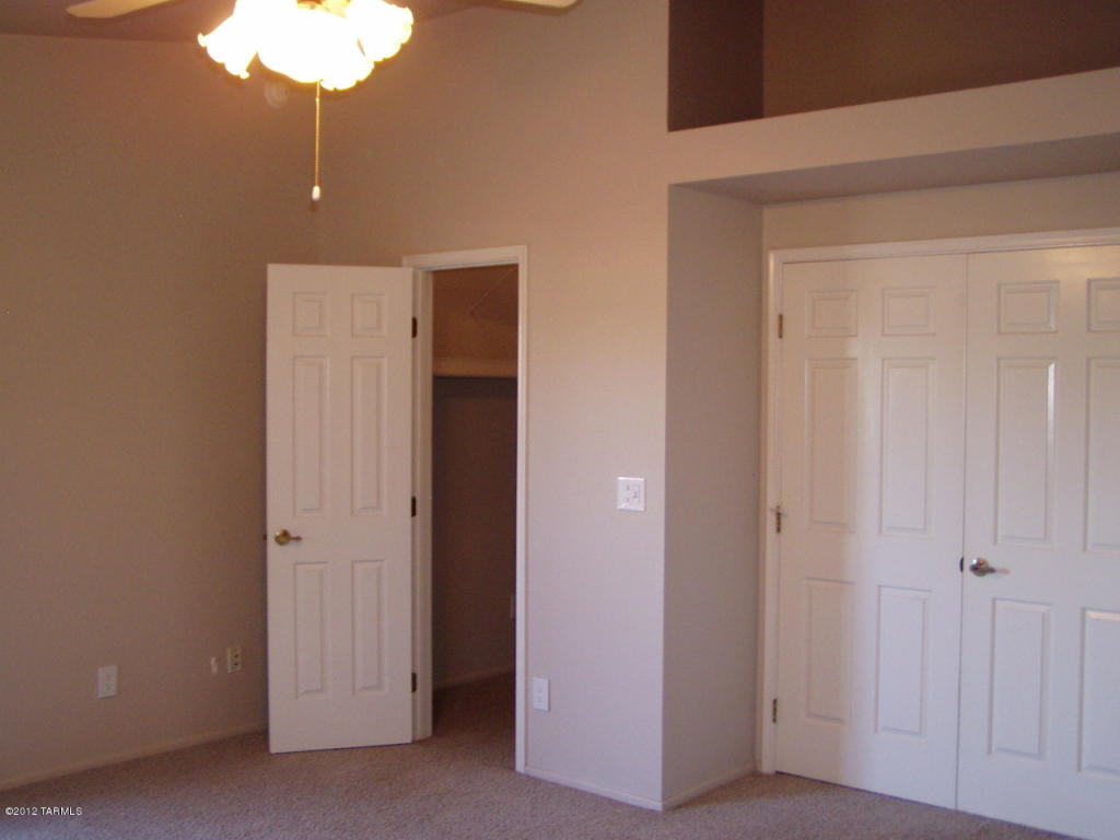 9174 N Eaglestone Loop, Tucson, AZ 85742 photo 14