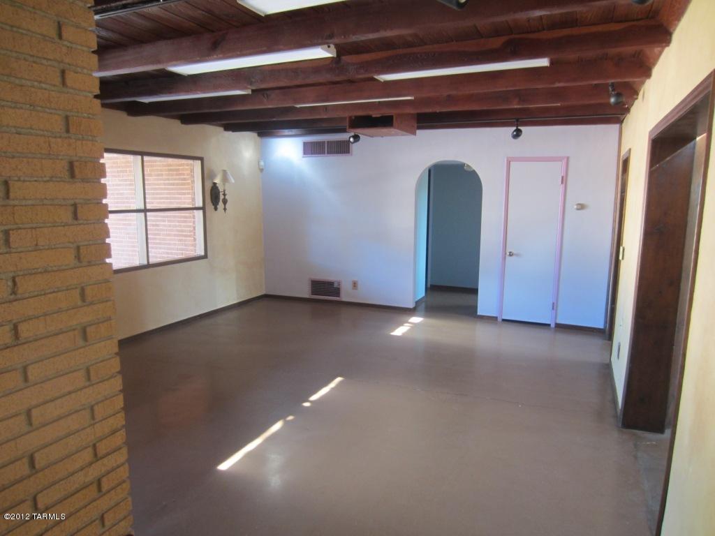 857 E Sequoyah St, Tucson, AZ 85719 photo 7