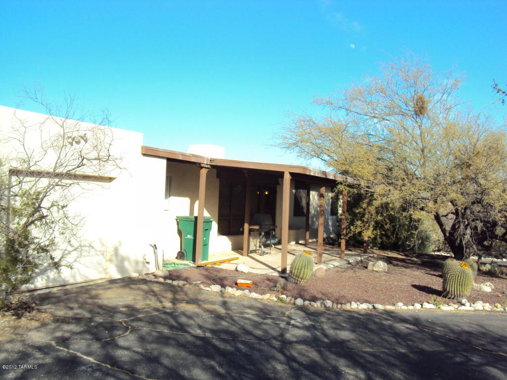 8125 E Cloud Rd, Tucson, AZ 85750 photo 3