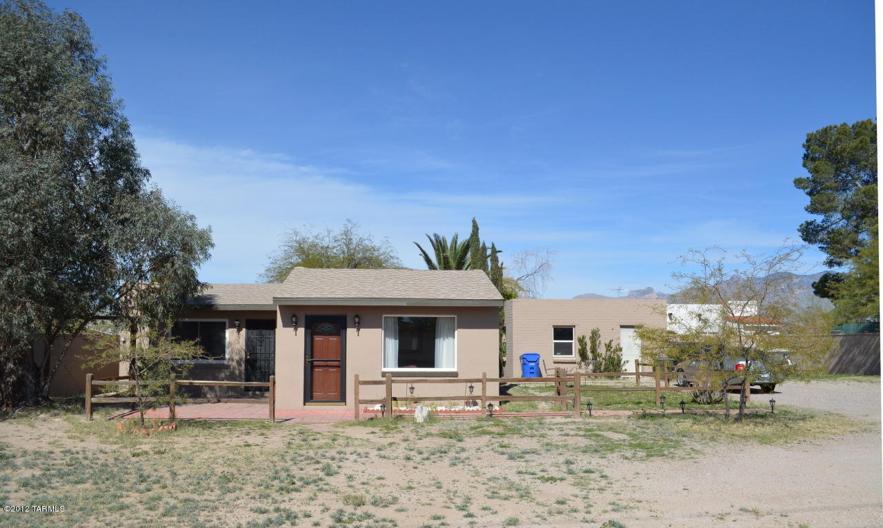 237 E Alturas St, Tucson, AZ 85705 photo 2