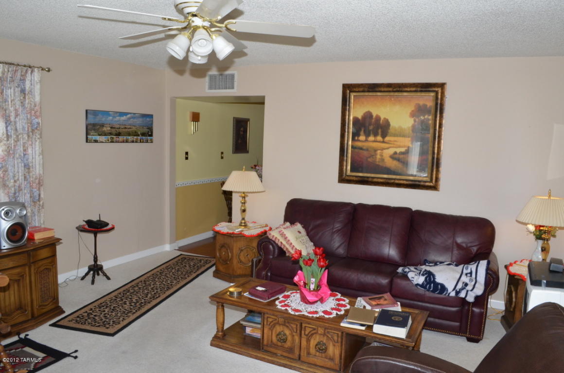 237 E Alturas St, Tucson, AZ 85705 photo 6