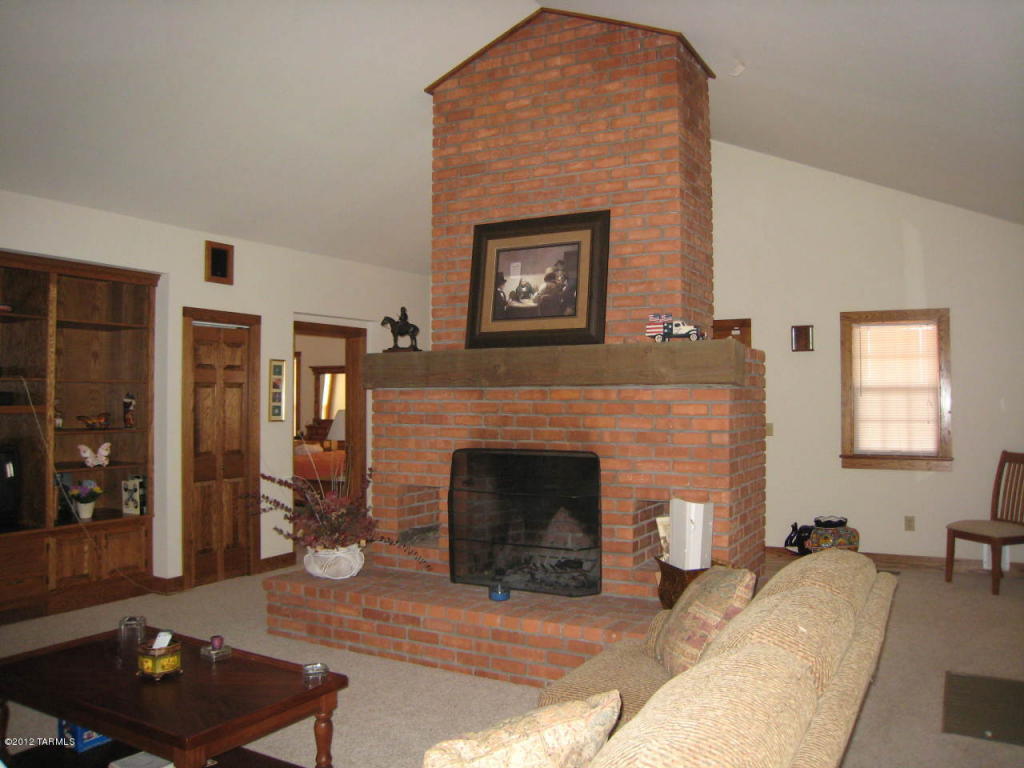 444 E Pearce Rd, Pearce, AZ 85625 photo 4