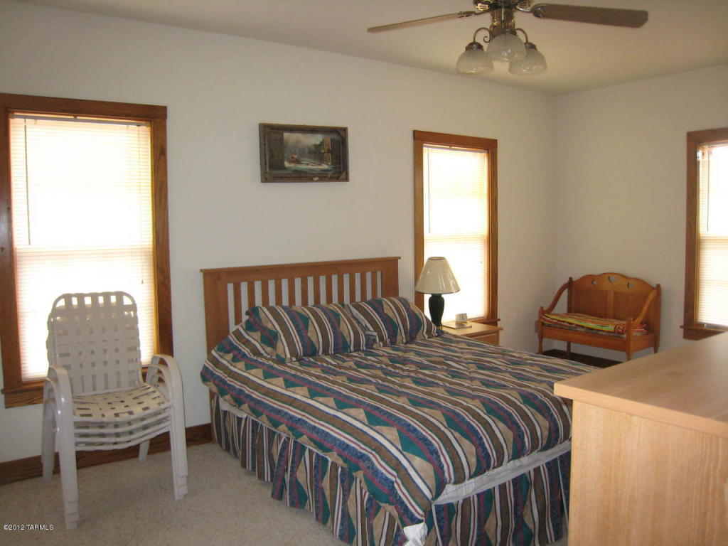444 E Pearce Rd, Pearce, AZ 85625 photo 9