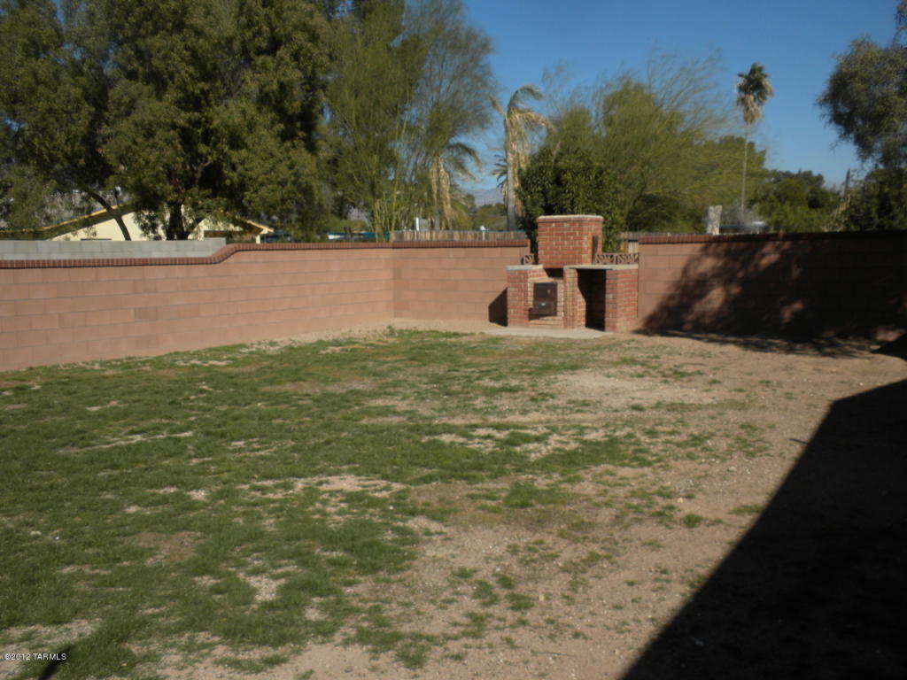 2515 E Lind Rd, Tucson, AZ 85716 photo 17
