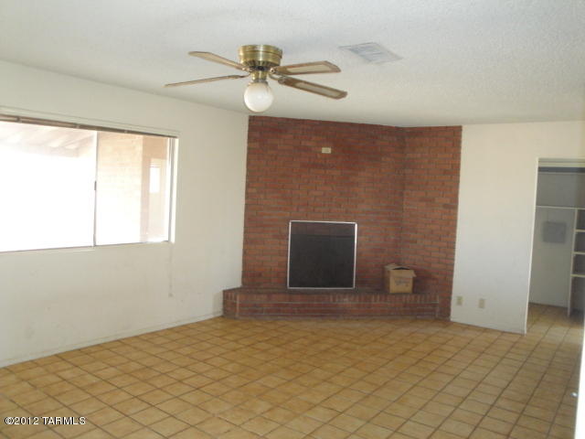 2000 W Sunset Rd, Tucson, AZ 85704 photo 3