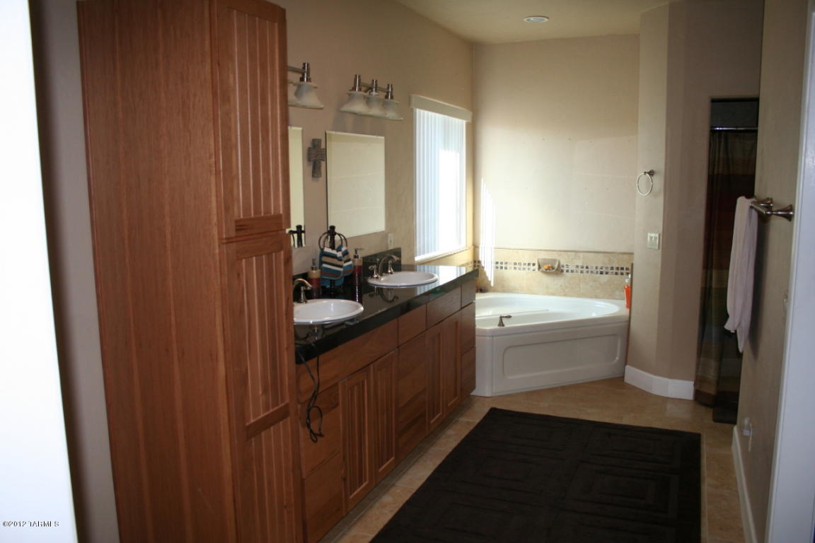 13180 E Kahlua Rd, Vail, AZ 85641 photo 10