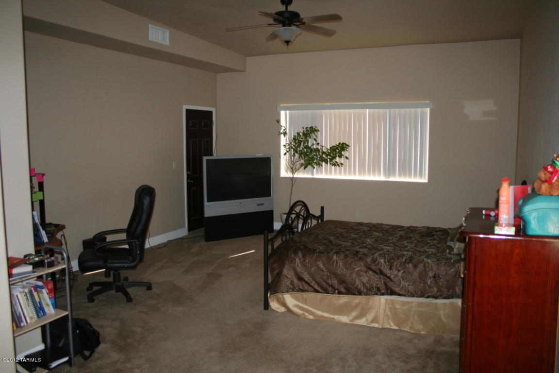 13180 E Kahlua Rd, Vail, AZ 85641 photo 9