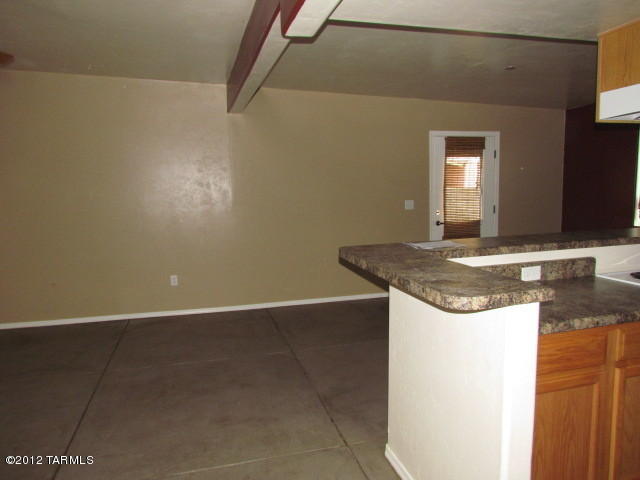 935 E King St, Tucson, AZ 85719 photo 5