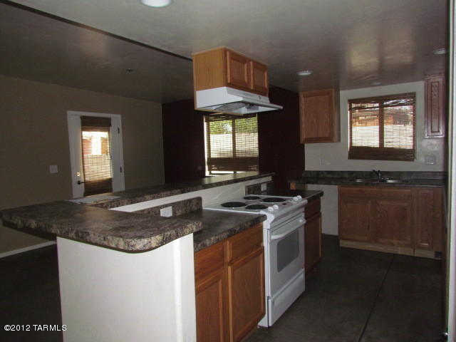 935 E King St, Tucson, AZ 85719 photo 12