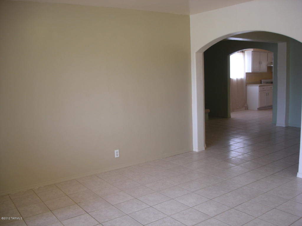 324 E Delta Rd, Tucson, AZ 85706 photo 1