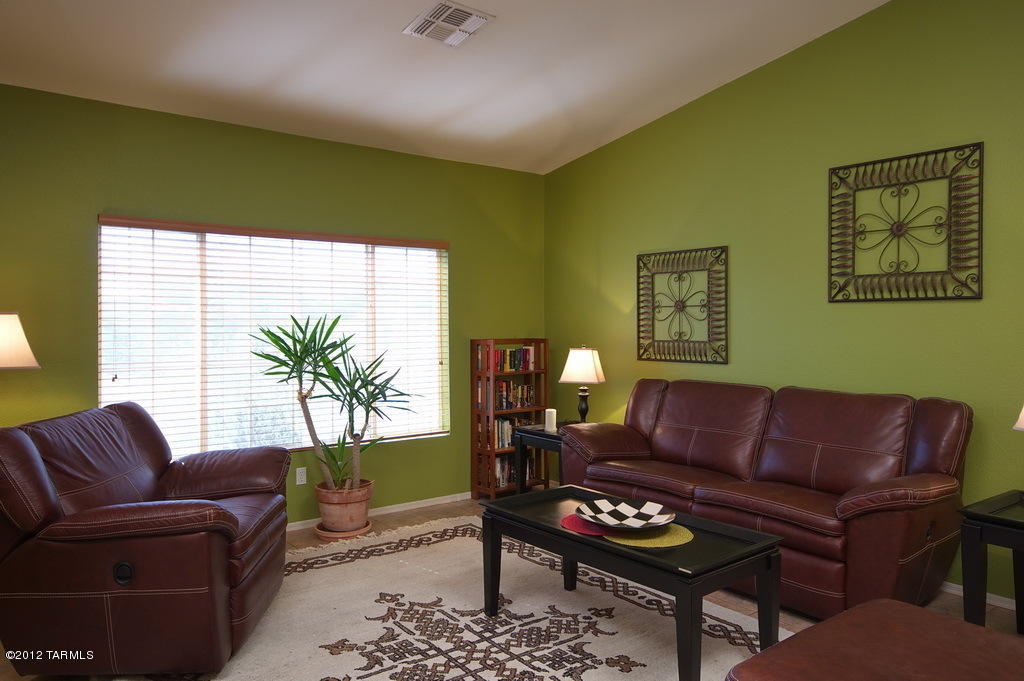 8597 E Olinga Ct, Tucson, AZ 85747 photo 1