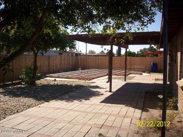 2314 E Walnut St, Tucson, AZ 85706 photo 16