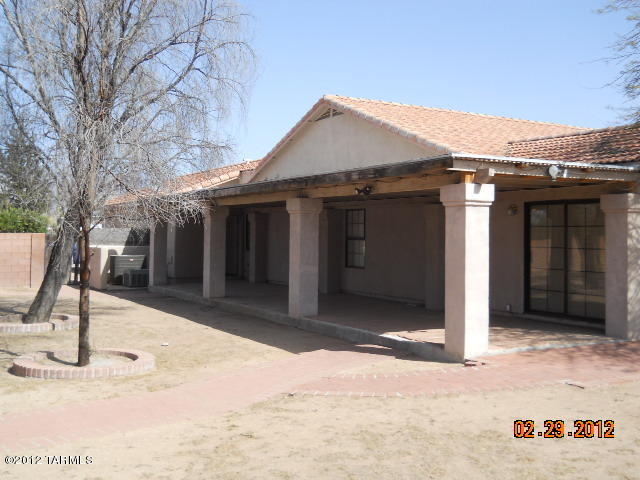 7902 E Mabel Dr, Tucson, AZ 85715 photo 2