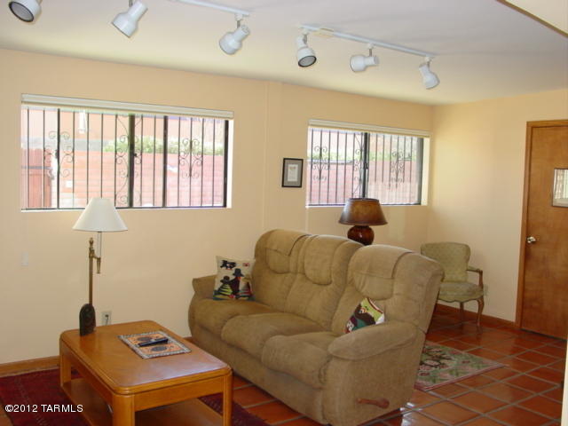 3010 E Loretta Dr, Tucson, AZ 85716 photo 10