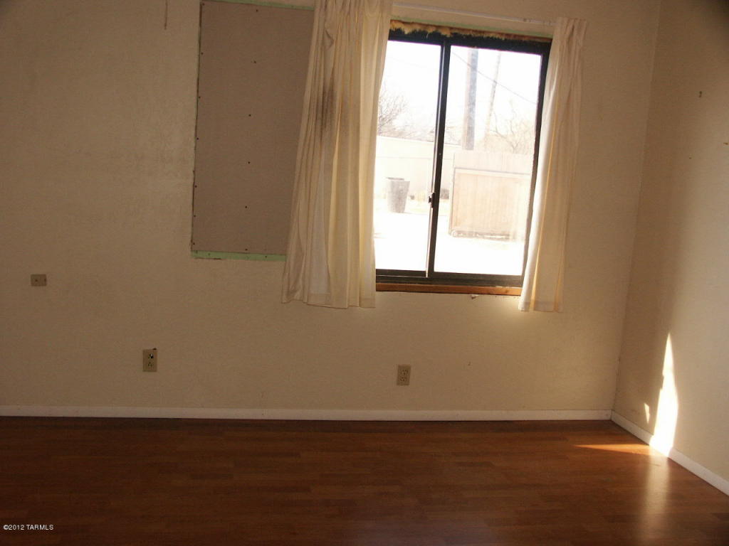 242 E 6th St, Benson, AZ 85602 photo 5