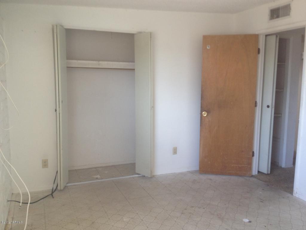7132 E Freestone Dr, Tucson, AZ 85730 photo 4