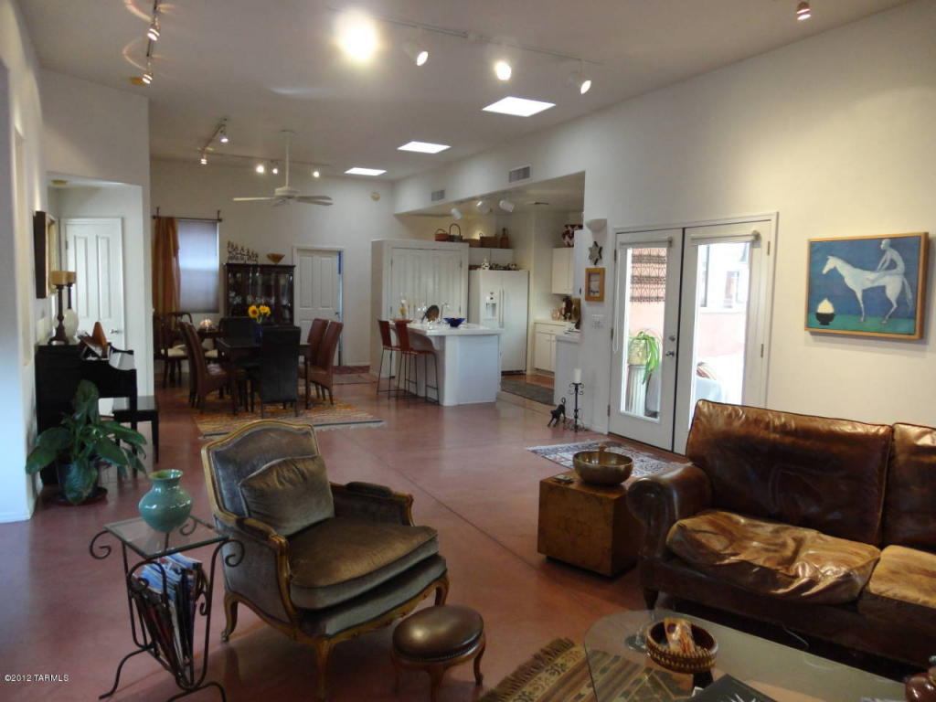 3217 E 3rd St, Tucson, AZ 85716 photo 4