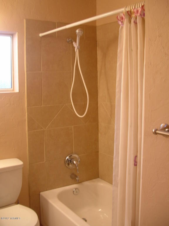 3166 E 24th St, Tucson, AZ 85713 photo 15