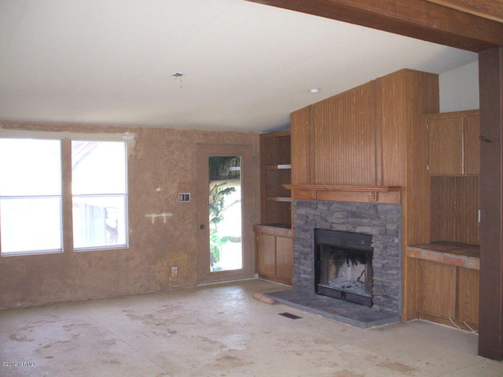 3935 E Pinal St, Tucson, AZ 85739 photo 2