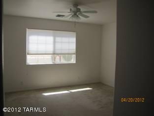 911 E Saguaro Dr, Pearce, AZ 85625 photo 4