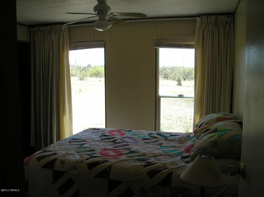 25325 Comanche Trl E, Benson, AZ 85602 photo 8