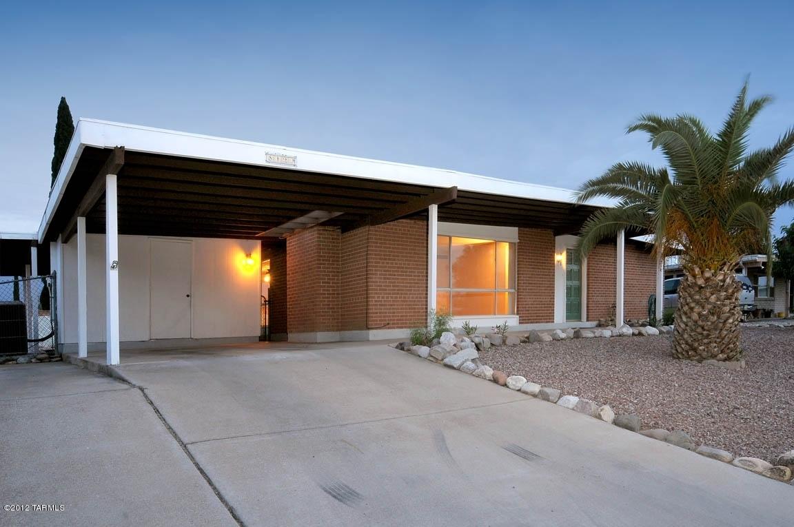 8120 E 4th Pl, Tucson, AZ 85710 photo 1