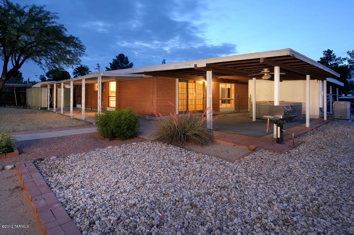 8120 E 4th Pl, Tucson, AZ 85710 photo 5