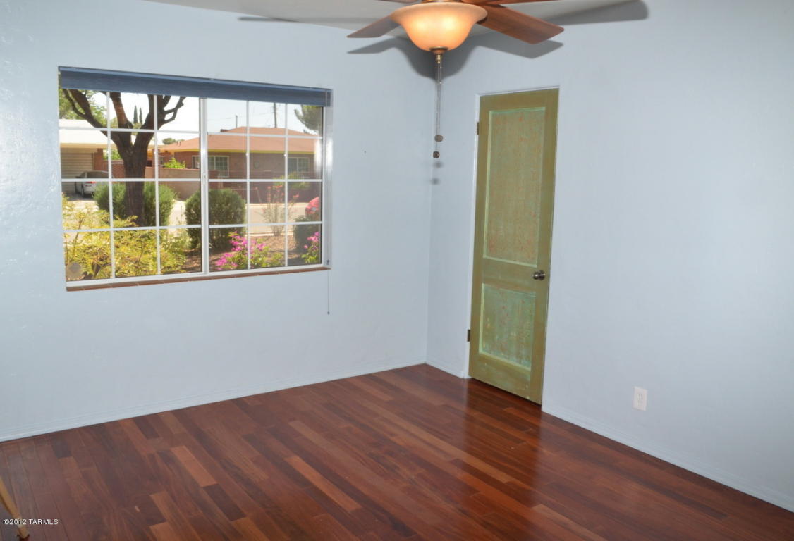 4927 E Julia, Tucson, AZ 85711 photo 11