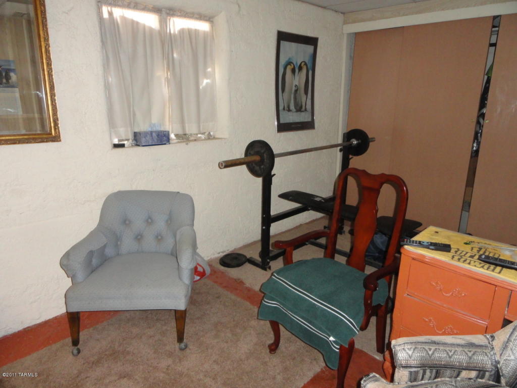 1628 E 10th St N, Tucson, AZ 85719 photo 11