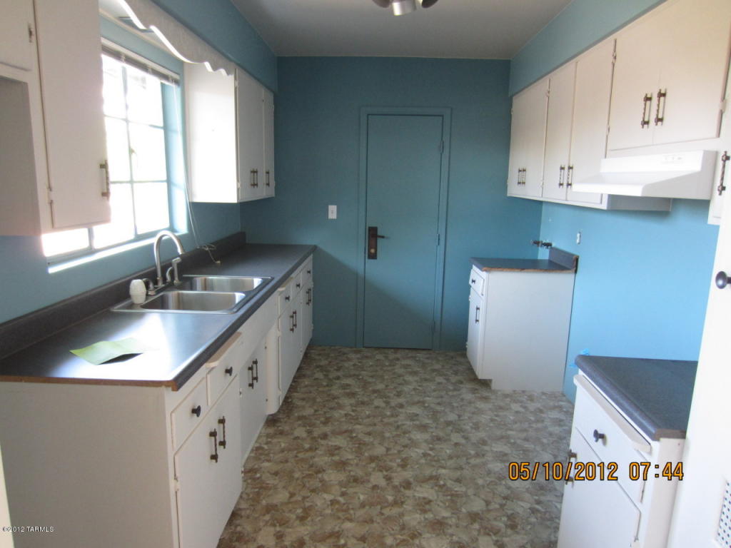 5507 E 3rd St, Tucson, AZ 85711 photo 4