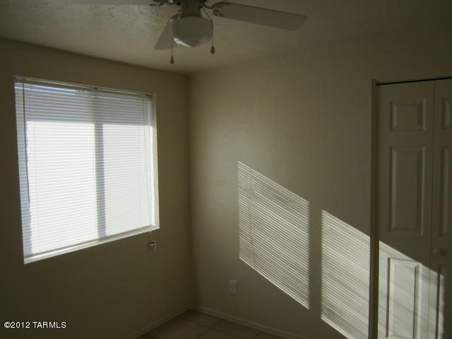 7602 E Persimmon Dr, Tucson, AZ 85730 photo 9