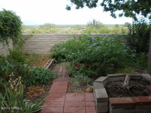 547 E Savannah St, Vail, AZ 85641 photo 13