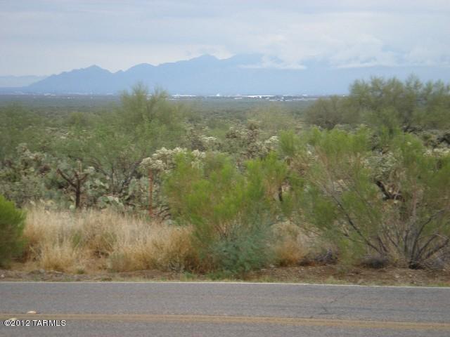 547 E Savannah St, Vail, AZ 85641 photo 17