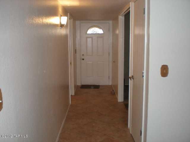547 E Savannah St, Vail, AZ 85641 photo 4
