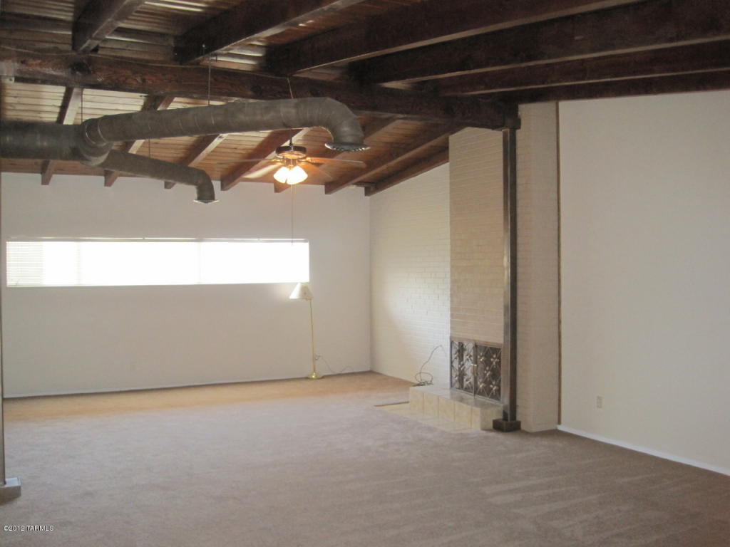 5259 E 18th St, Tucson, AZ 85711 photo 9