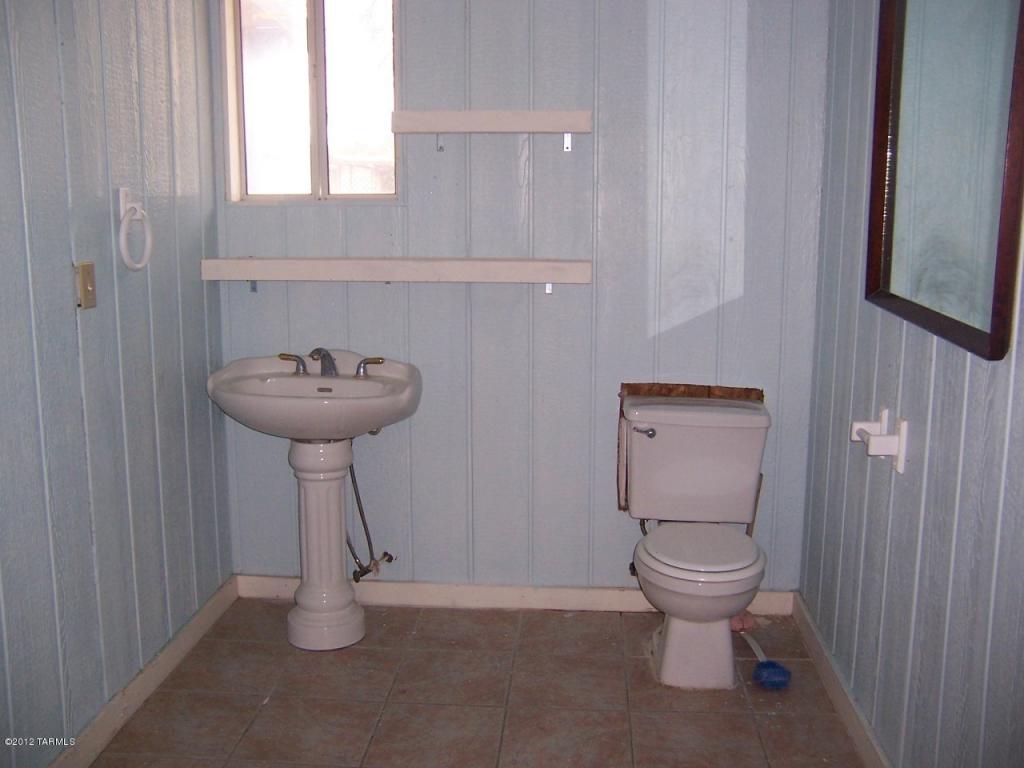 319 E Barlow Ln, Saint David, AZ 85630 photo 23