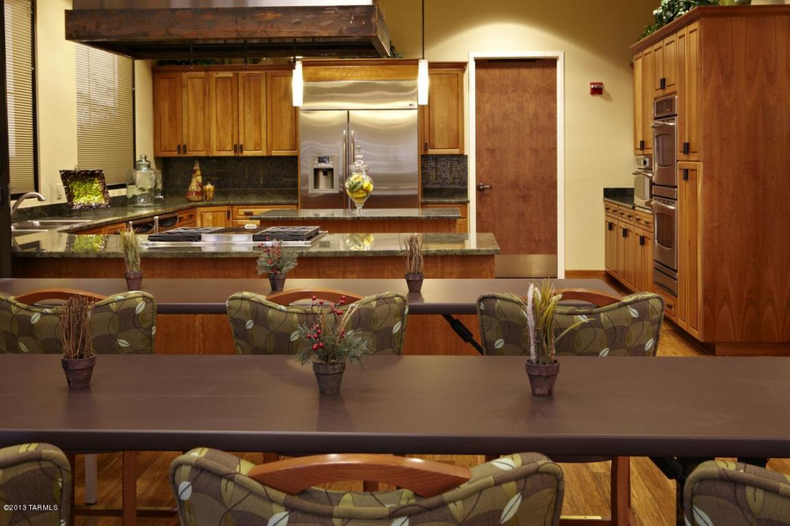 13728 E Carruthers St, Vail, AZ 85641 photo 7