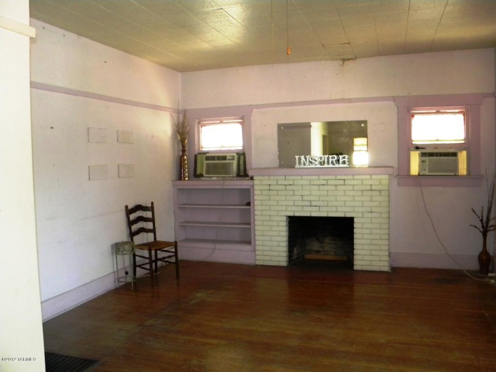 445 E Mabel St, Tucson, AZ 85705 photo 3